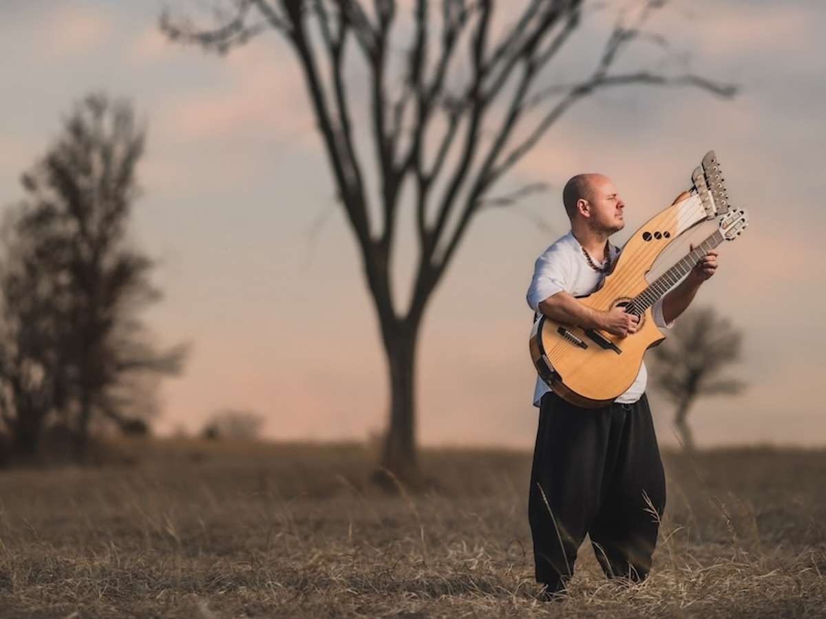 ANDY MCKEE (Wed, 11/19/25)