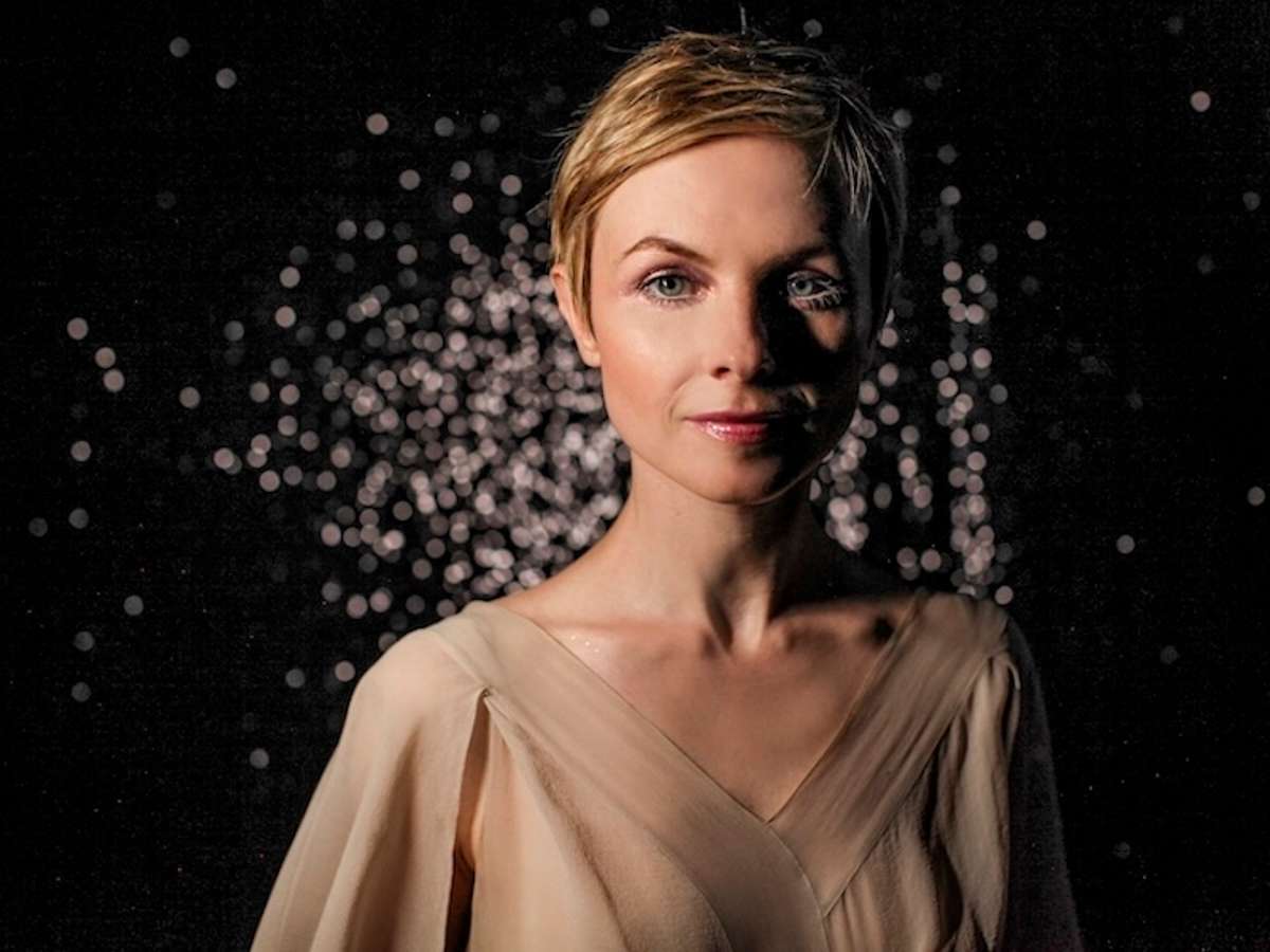 KAT EDMONSON (Wed, 12/10/25)